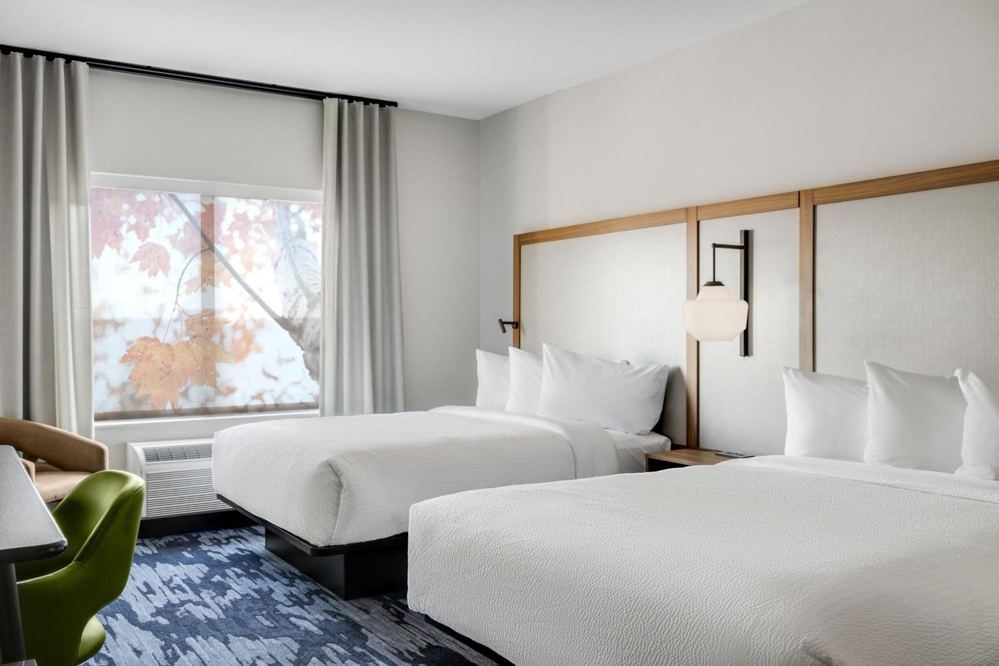 Fairfield By Marriott &